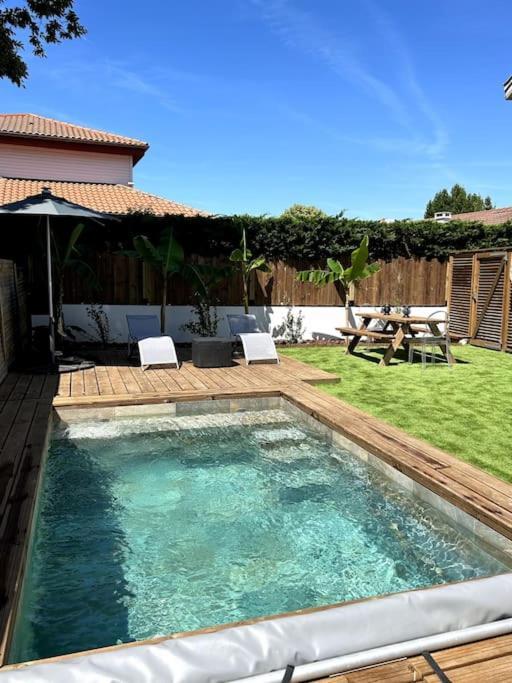 Logement Avec Piscine Privee Chauffee Biarriz Exterior foto